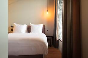 U Eat & Sleep Antwerp