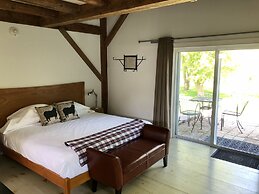 Shoreham Inn