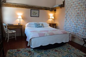 Shoreham Inn