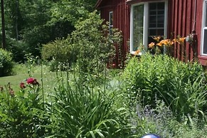 Cavalier Cottage B&B