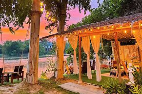 The Antique Riverside