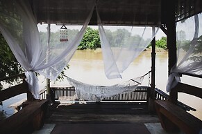 The Antique Riverside