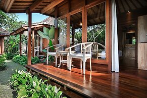 Yana Villas Kemenuh by Pramana Villas