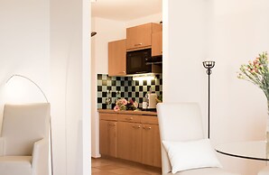 Parkside Apartment House