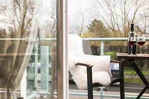 Parkside Apartment House