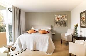 Parkside Apartment House