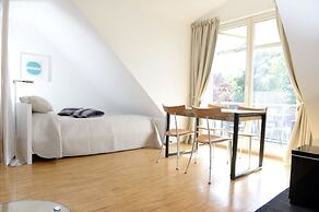 Parkside Apartment House