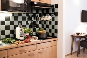 Parkside Apartment House