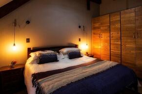 Mount High Luxury Country Lodge