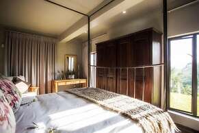 Mount High Luxury Country Lodge