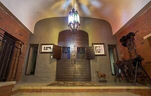 Mount High Luxury Country Lodge