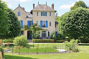 Le Pavillon de St. Agnan