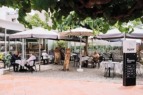 Hotel César