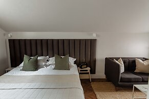 Hideout Apartment Hotel