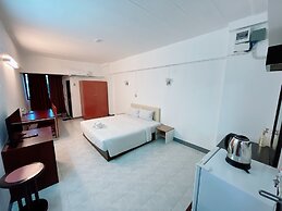 Win Bangna Hotel