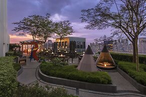 ANDAZ SINGAPORE, BY HYATT