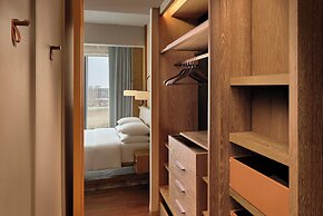 ANDAZ SINGAPORE, BY HYATT
