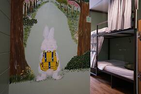Rabbitat Hostel