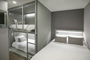 Philstay Myeongdong Station - Hostel