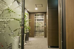 Philstay Myeongdong Station - Hostel