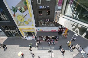 Philstay Myeongdong Station - Hostel