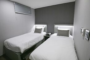 Philstay Myeongdong Station - Hostel