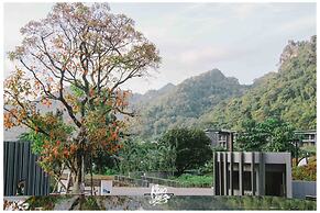 The Valley Khaoyai by Atkarut