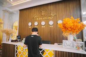 Tan An Palace