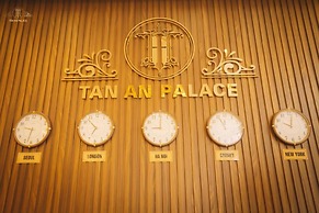 Tan An Palace