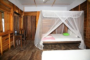 Dinuda Resort