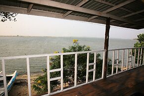 Dinuda Resort