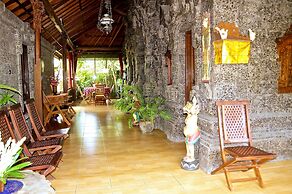 Aahh Bali Bed and Breakfast