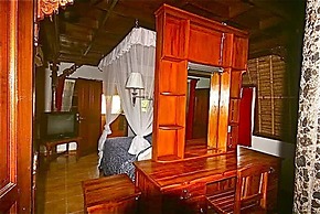 Aahh Bali Bed and Breakfast