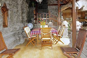 Aahh Bali Bed and Breakfast