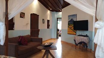 Aahh Bali Bed and Breakfast