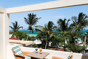 Blue Marlin Beach Hotel