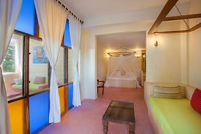 Blue Marlin Beach Hotel