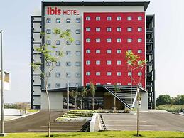 ibis Irapuato