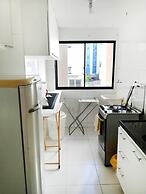 Apartartamento 2qtos novo e completo a 250 mts do mar