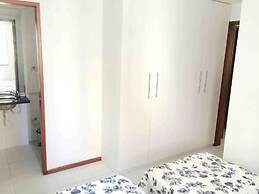 Apartartamento 2qtos novo e completo a 250 mts do mar