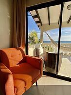 Vista Las Olas Surf Resort