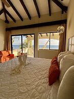 Vista Las Olas Surf Resort