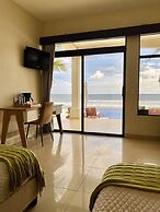 Vista Las Olas Surf Resort