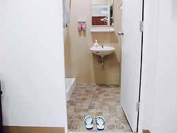 Retro Twin Home at Maesot