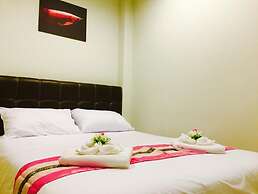 Retro Twin Home at Maesot