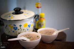 Retro Twin Home at Maesot