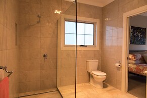 Mountain Blue Guest Accommodation