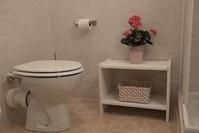 Authentic Sweet Home