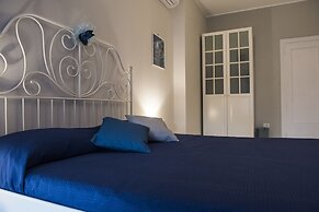 Authentic Sweet Home