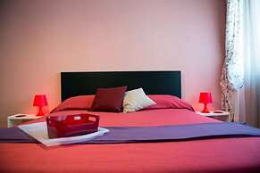 Authentic Sweet Home